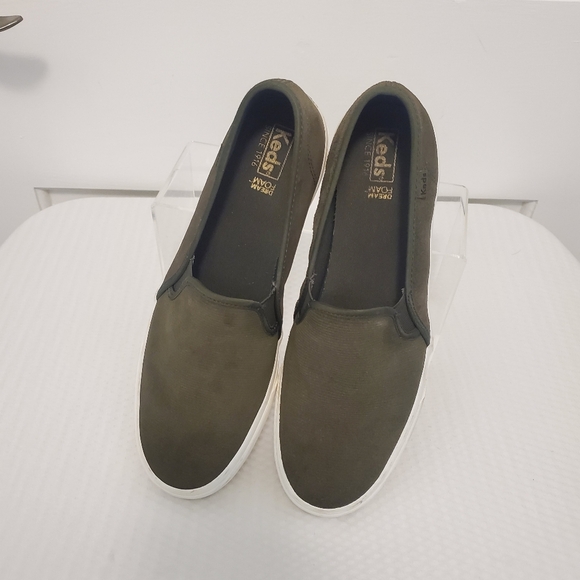 Keds FOREST GREEN Slipon Loafers Size 10, Casual, Athlesiure - Picture 2 of 10